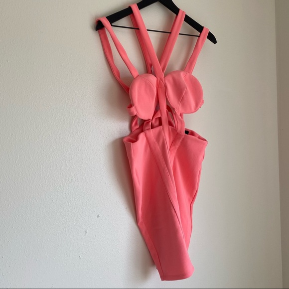 New Without Tags Nasty Gal Commotion Cage Dress in Salmon Medium - Picture 5 of 8